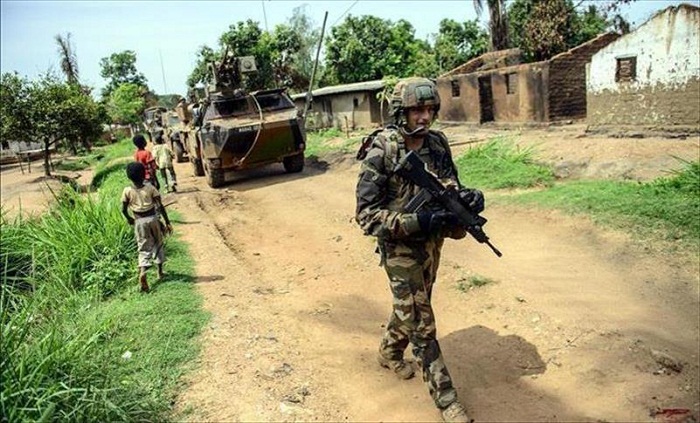 Mali: Des tensions entre forces françaises et la population locale à Kidal